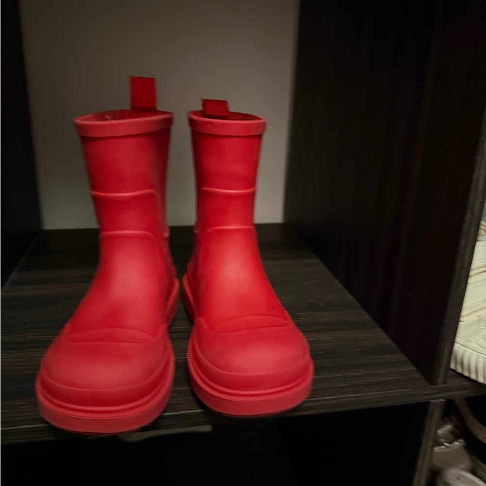 Vibrant Red Zara Kids Boots